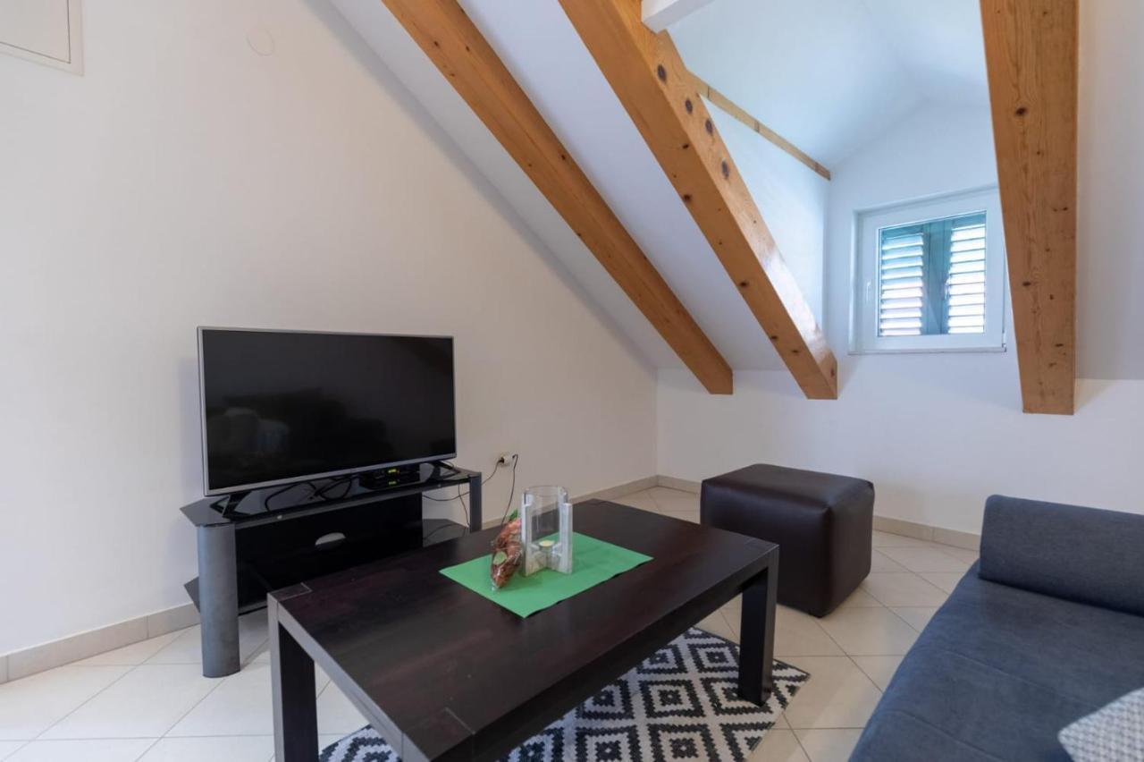 Emily Apartment Sudurad Екстер'єр фото