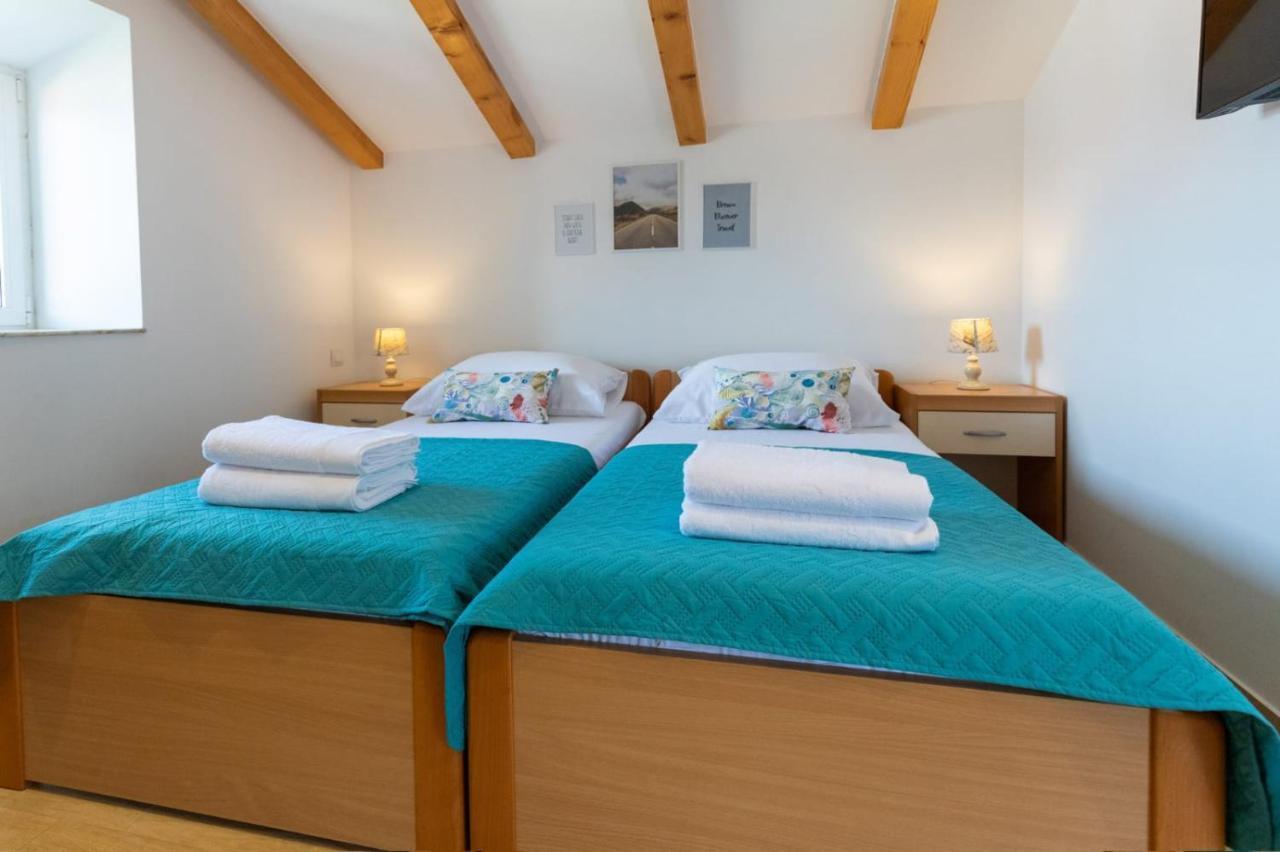 Emily Apartment Sudurad Екстер'єр фото